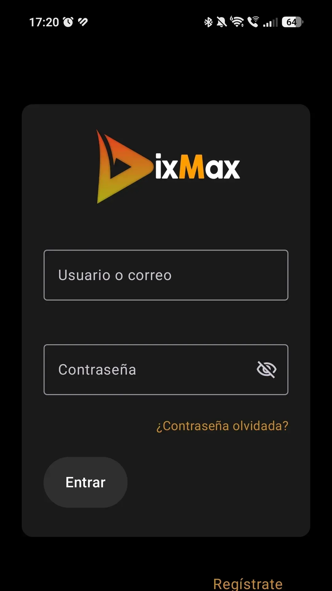 Pantalla de inicio de sesión de DixMax con los campos «Usuario o correo» y «Contraseña» y el enlace «Regístrate»